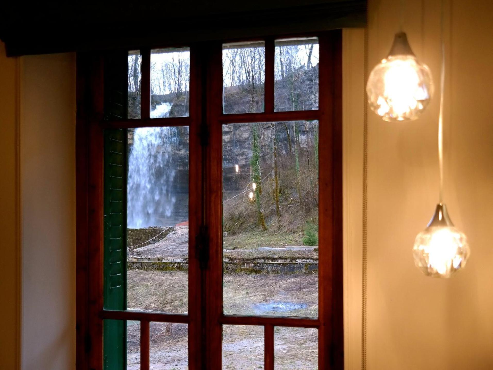 Au Moulin des Fées - Maison d'hôtes Cascades du Hérisson Bonlieu Habitación foto
